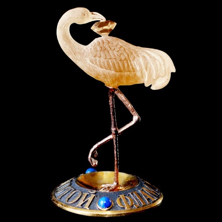 golden flamingo toy